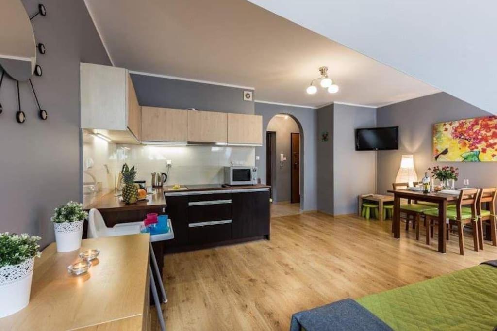 Apartment 6 W Centrum 5 Min Od Krupowek, Parking